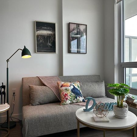 Gorgeous Place In Downtown Rmd Richmond Bagian luar foto